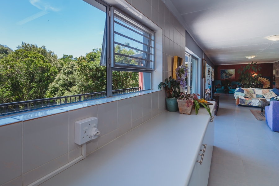 4 Bedroom Property for Sale in Denver Park Western Cape